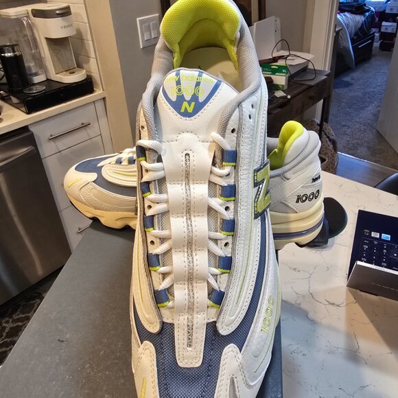 New Balance 1000 Sea Salt Heron Blue M1000CA Shoes Sneakers Mens Size 10 NEW - Picture 2 of 11